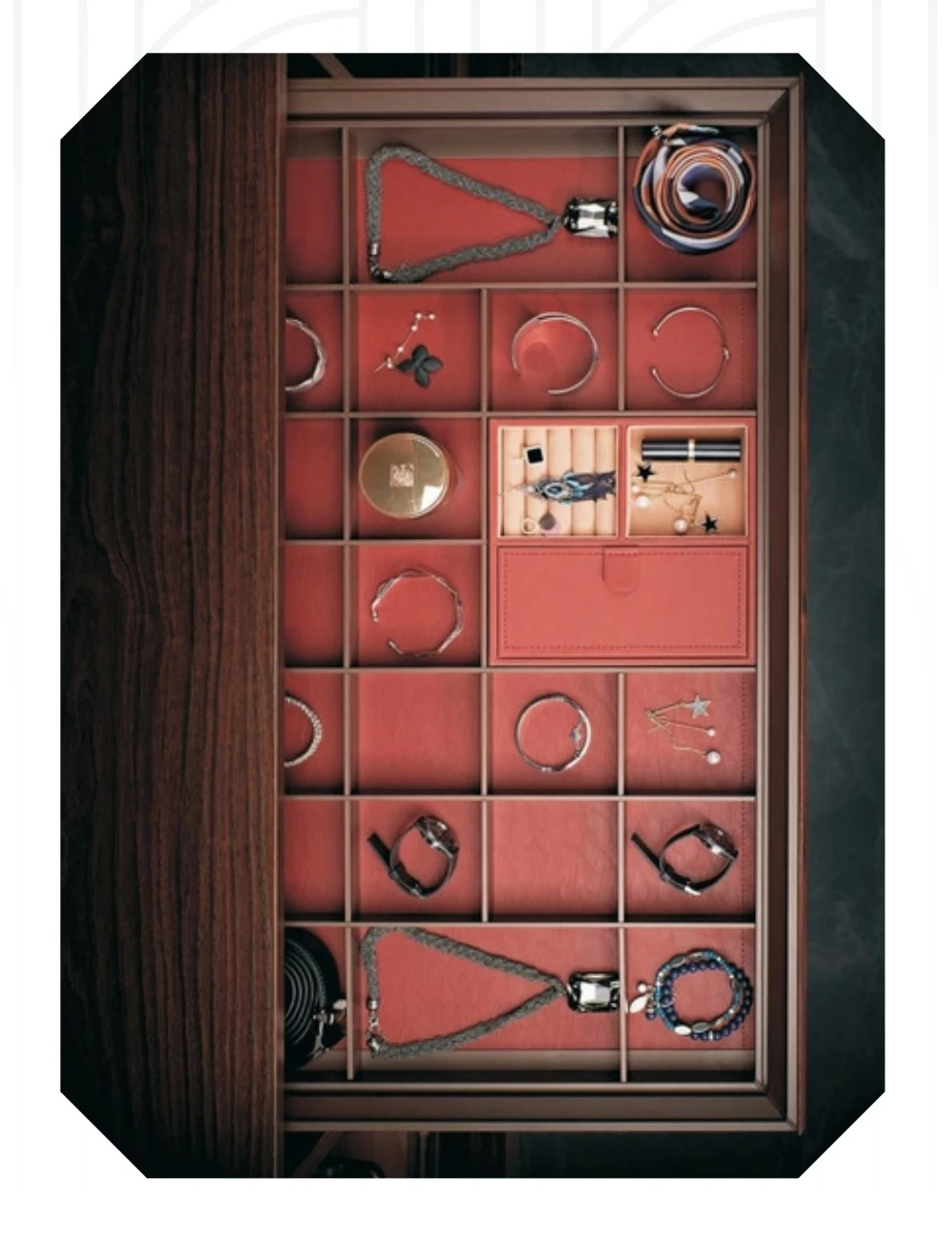 Garnishry Drawer